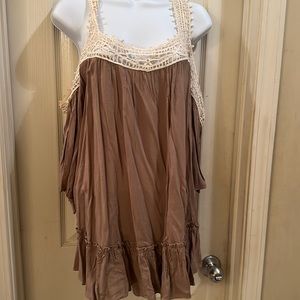 Crochet cold shoulder top